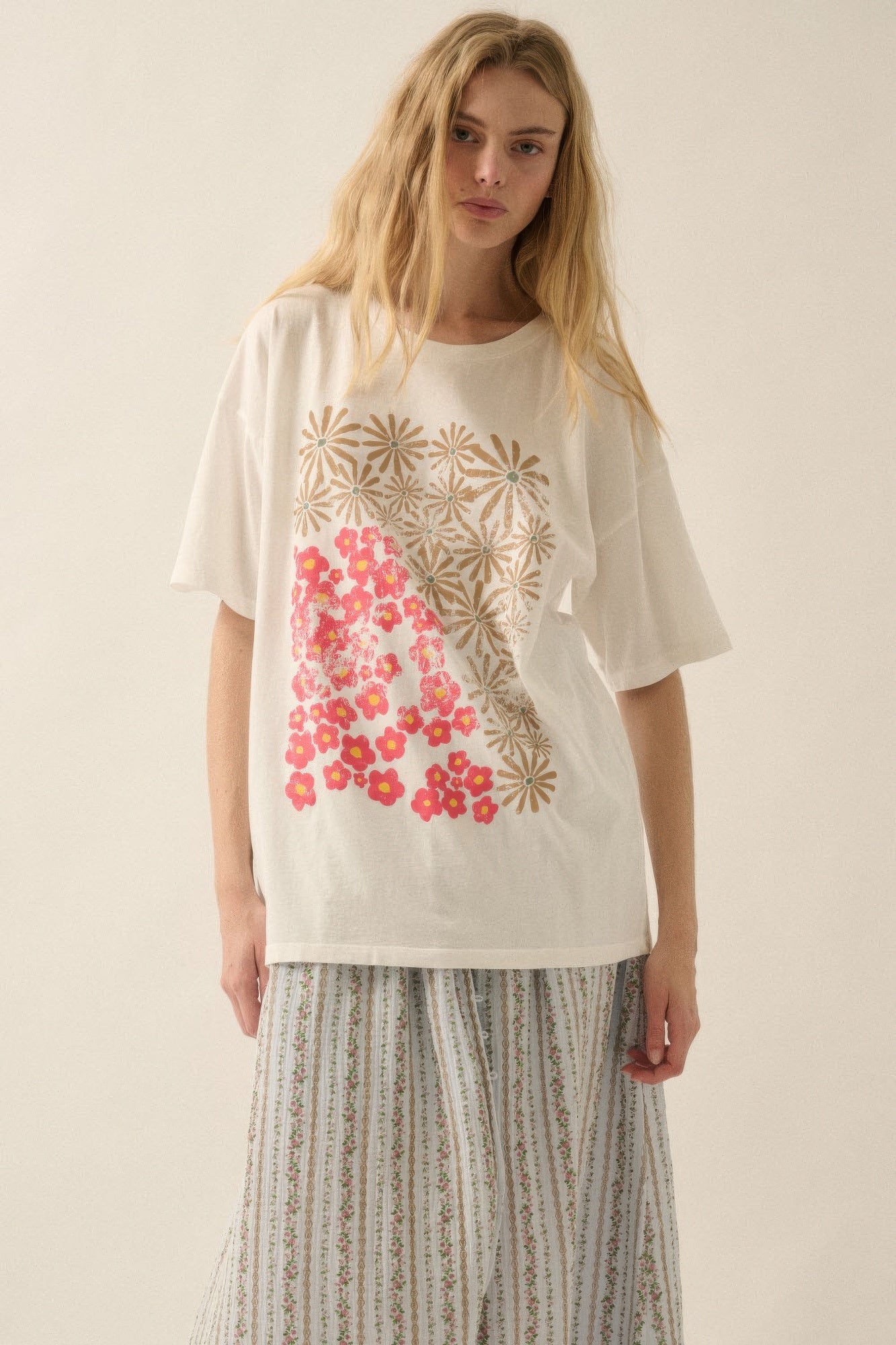 Duo Flowers Vintage-Wash Oversized Graphic Tee